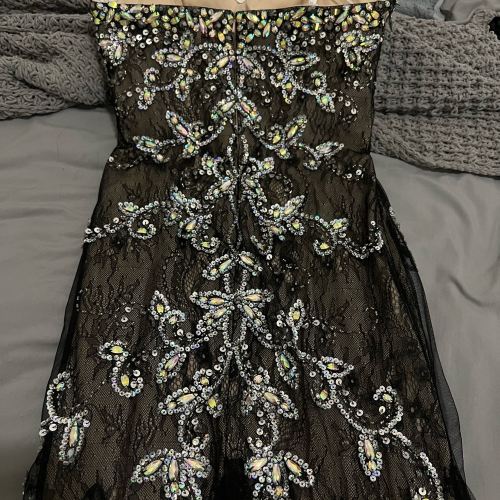 Prom Dress - Picture 3 of 4